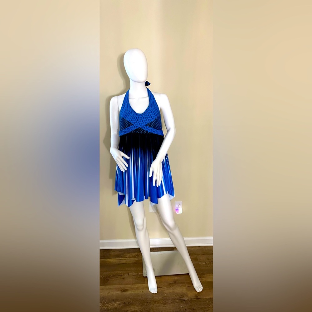 NO BRAND NAME NWOT SIZE XL